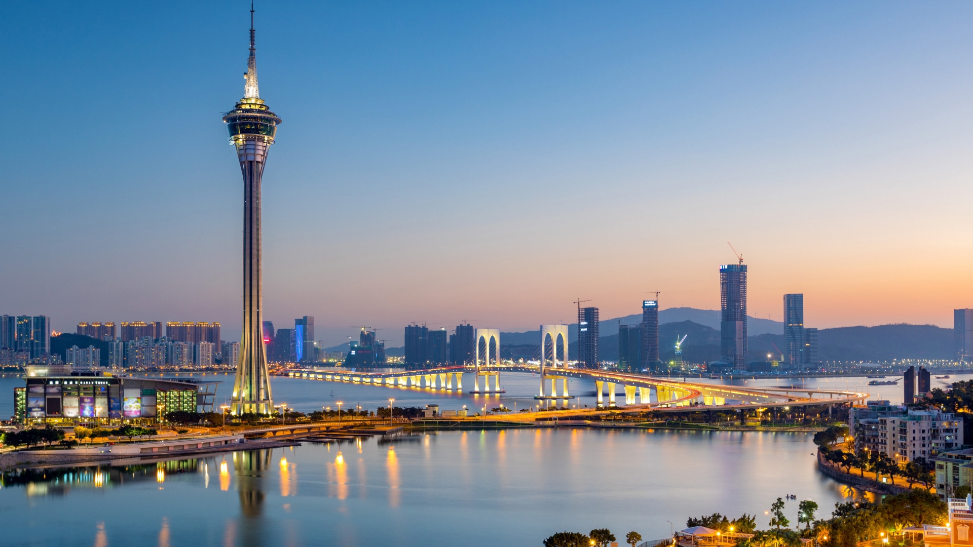 Macau (2)