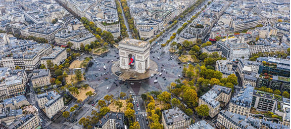 Paris Esbatida